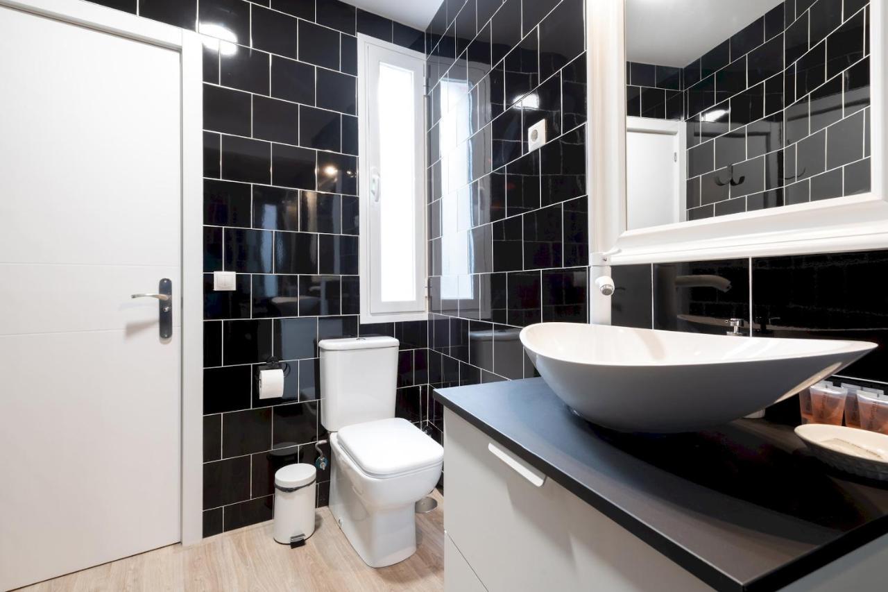 3 Bedrooms 1 Bathroom Furnished - Lavapies- Mintystay Madri Exterior foto
